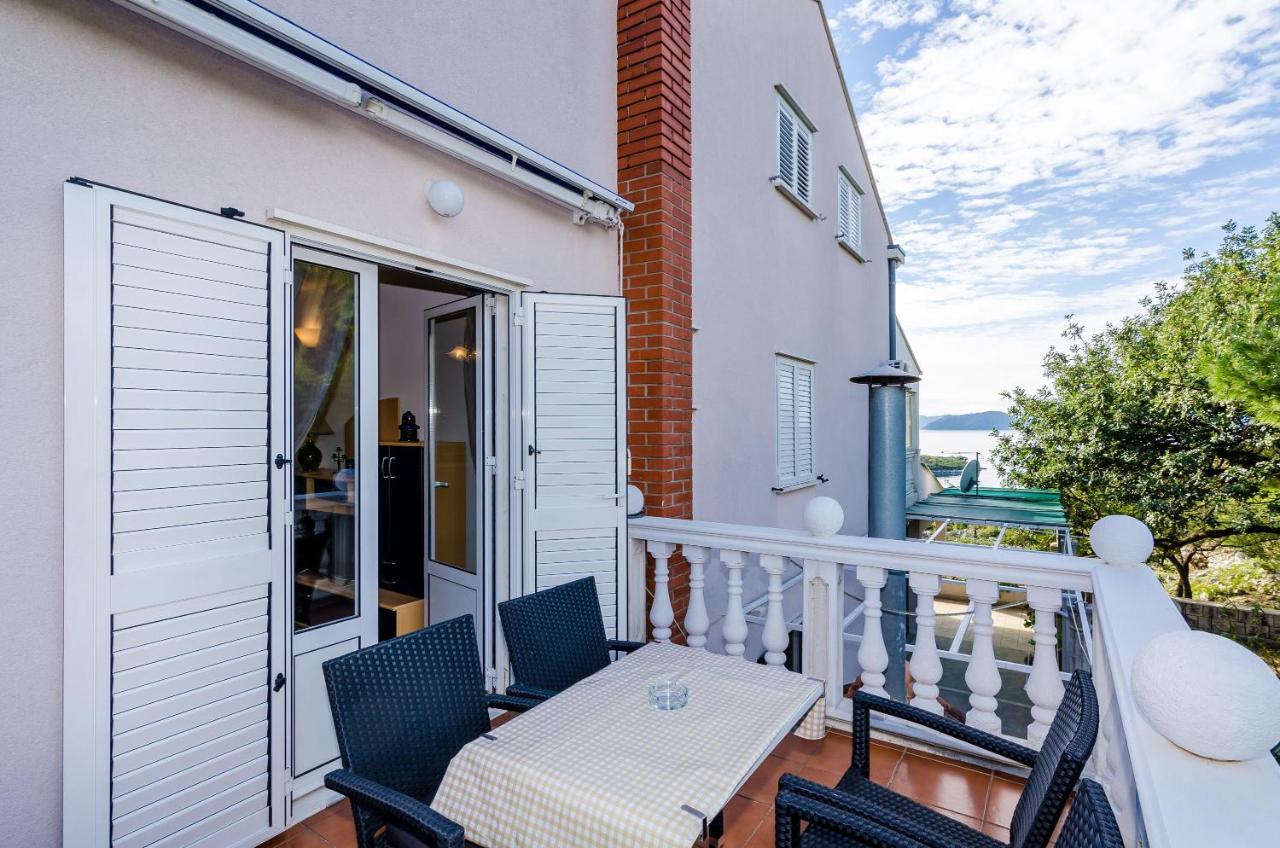 Apartment & Rooms Villa Katarina スラノ エクステリア 写真